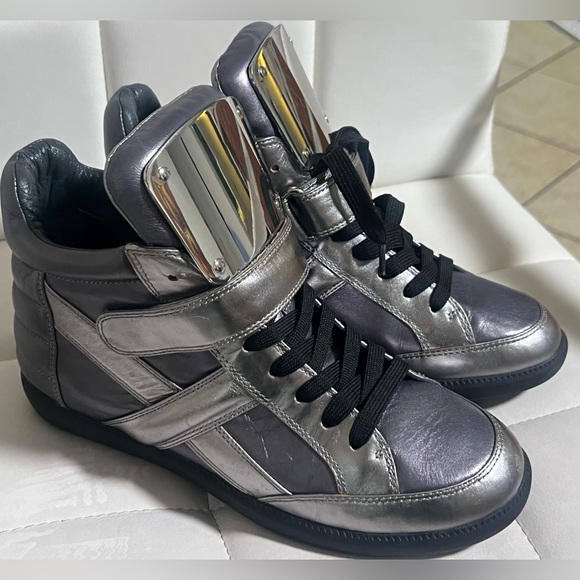 Monika Chiang Shoes - Monika Chiang metallic gray silver stylish high top sneaker rare women’s 8